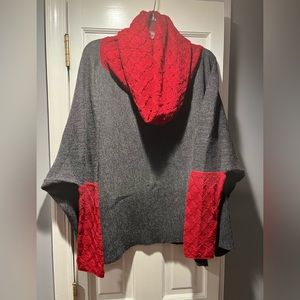 Women’s NOVICA Grey & Red Oversized Turtleneck Sweater One Size